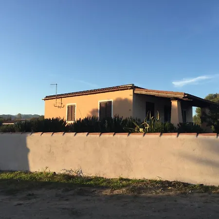 Domo Giulia Casa de Férias