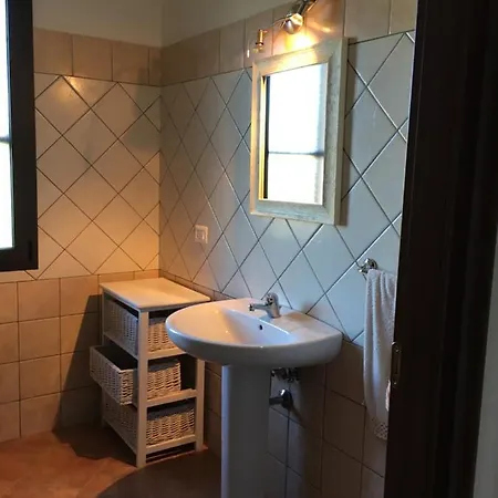 Domo Giulia Holiday home Orosei